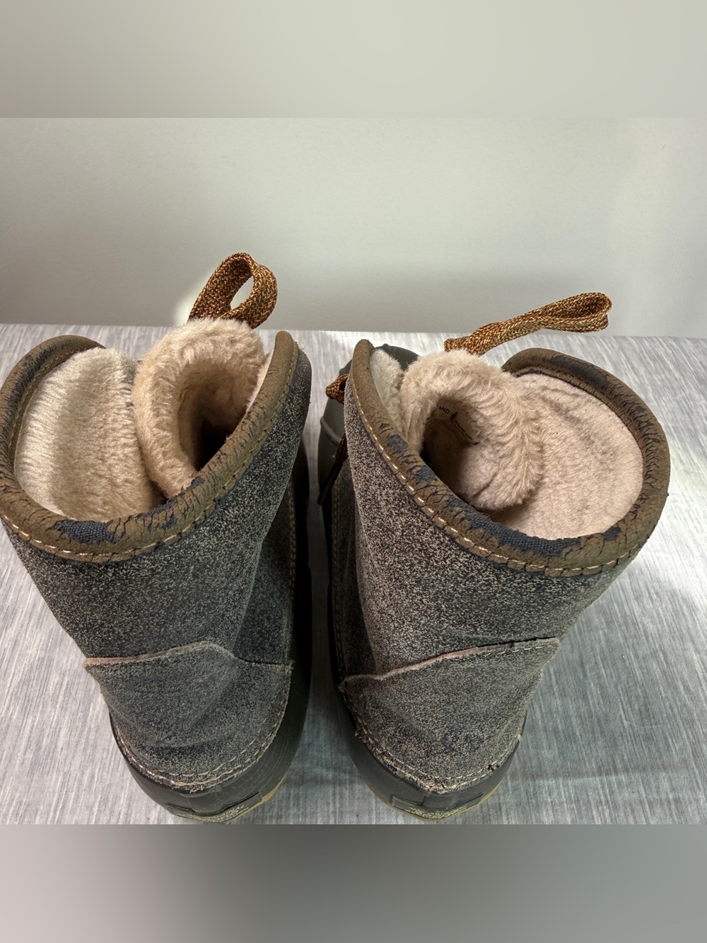 Vintage Sporto Diana Duck Boot | 7 | Gray Suede Faux Fur Lined | Genuine Duck - Picture 5 of 10